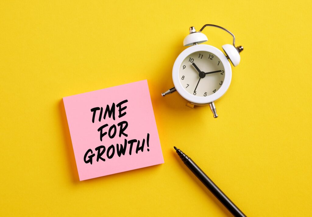 Launching-a-Newsletter-to-Grow-Your-Startup-1